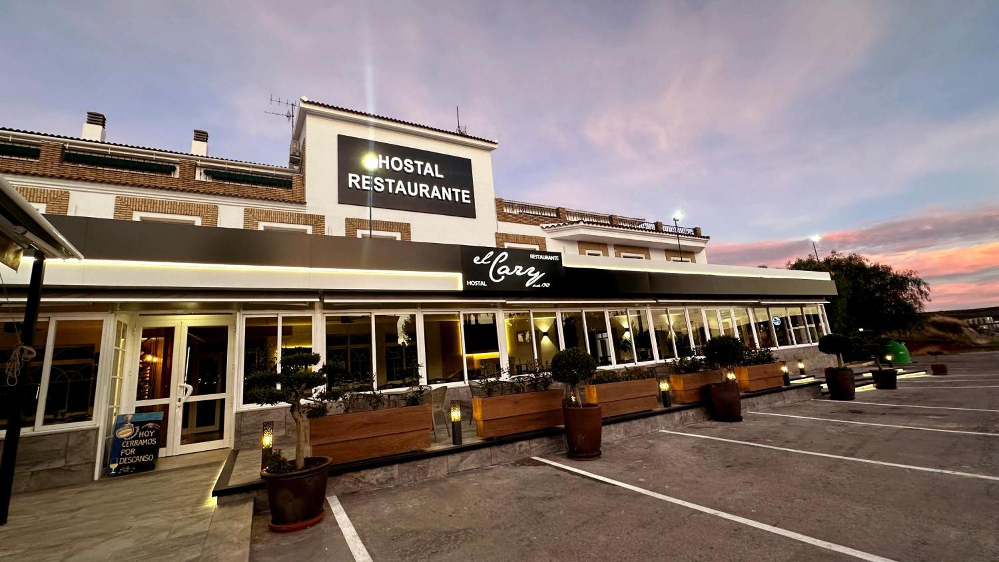 Hostal Restaurante El Cary Montemayor Exterior foto